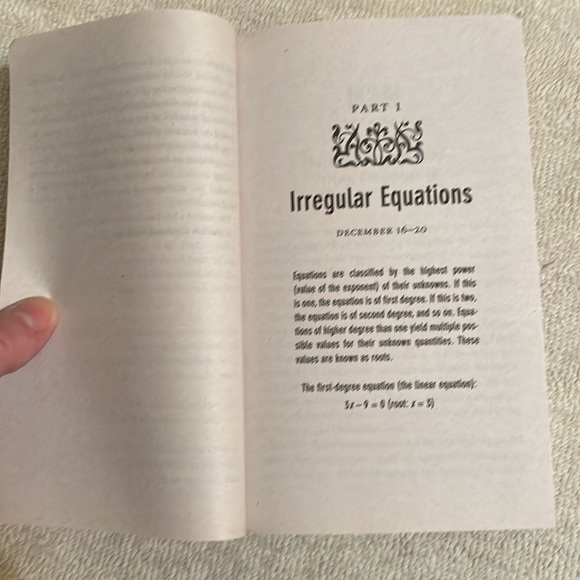 📚2/$6  The Girl Who Played with Fire #2 in the Millennium Series - Picture 11 of 12